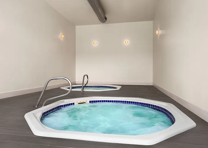 Ocean By Ihg 3* Ocean Stadt